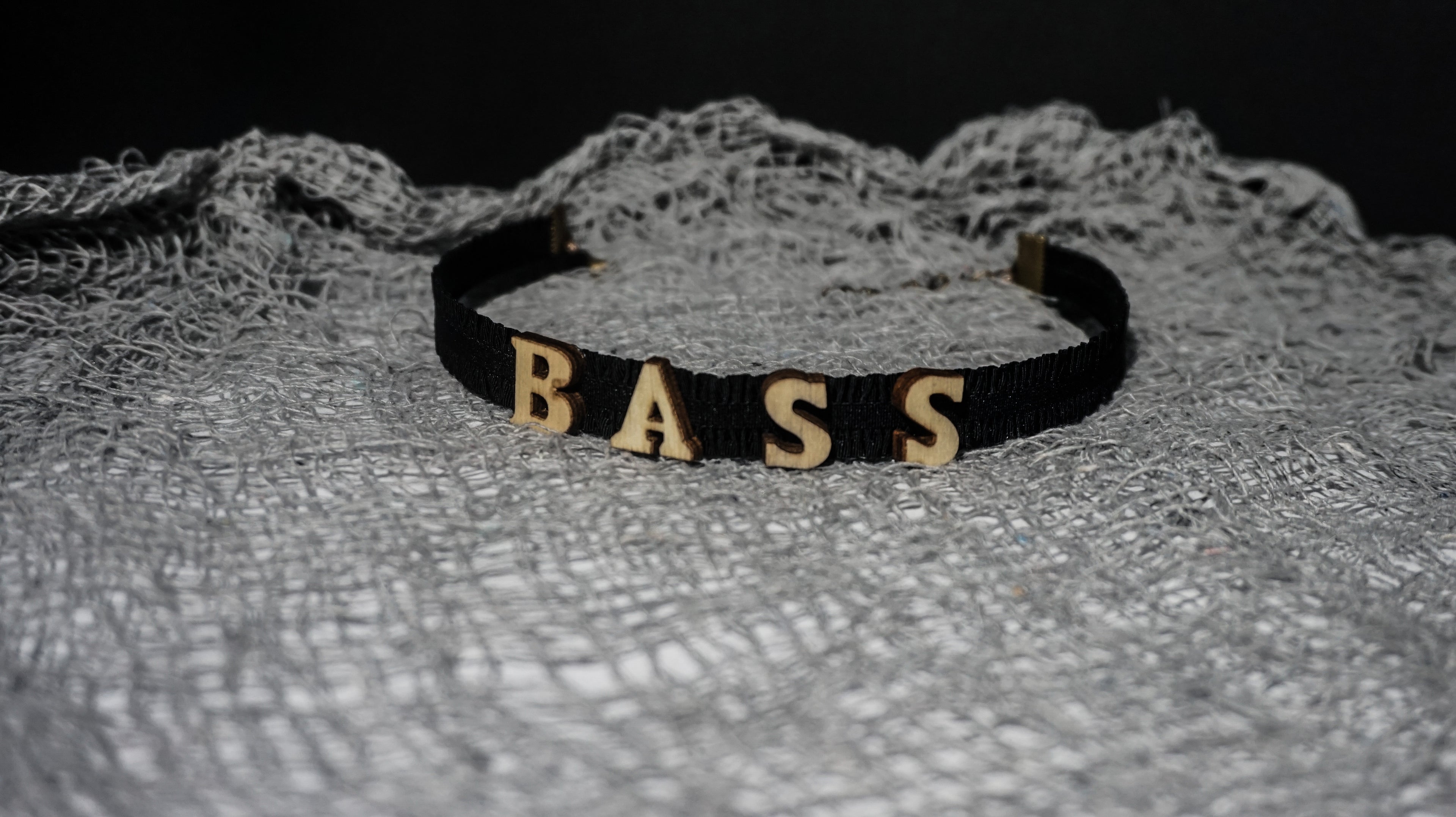 Wood Choker - Bass
