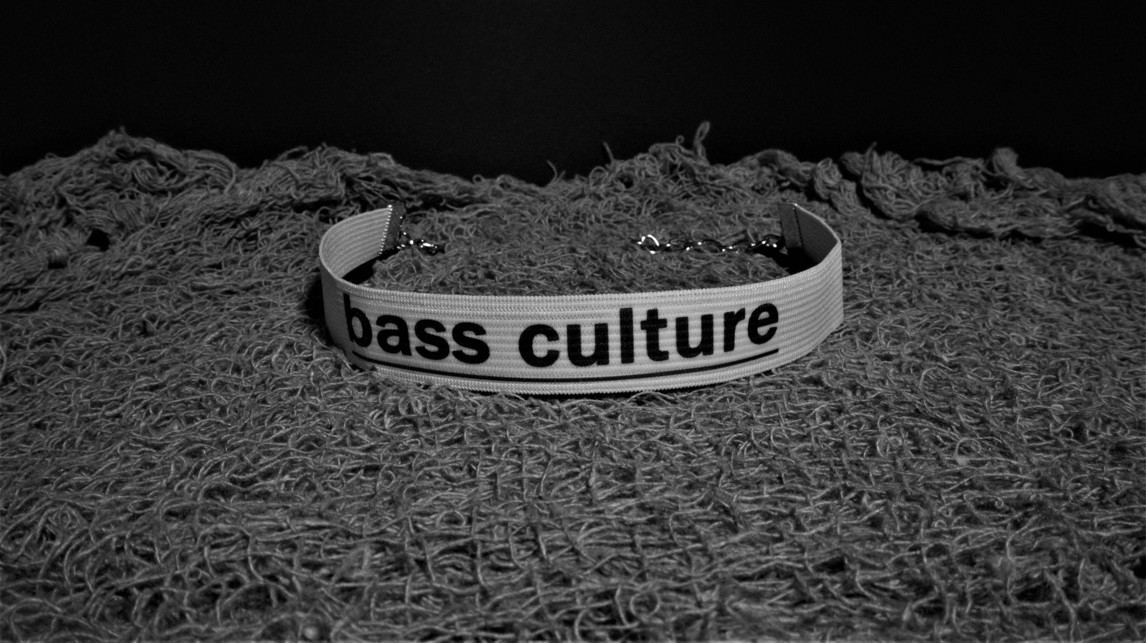 Print Choker - Bass Culture - White