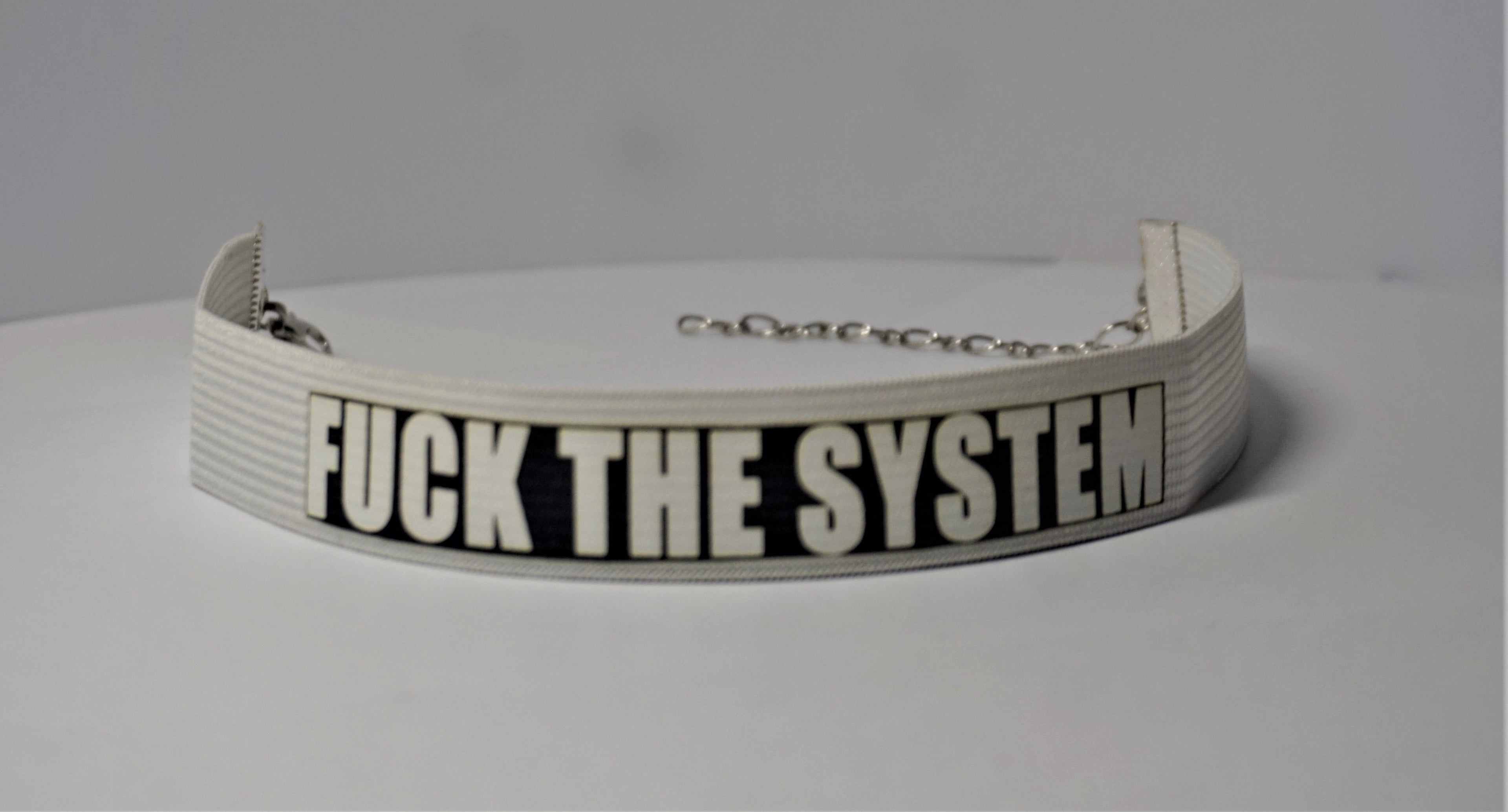 Print Choker - Fuck The System - White