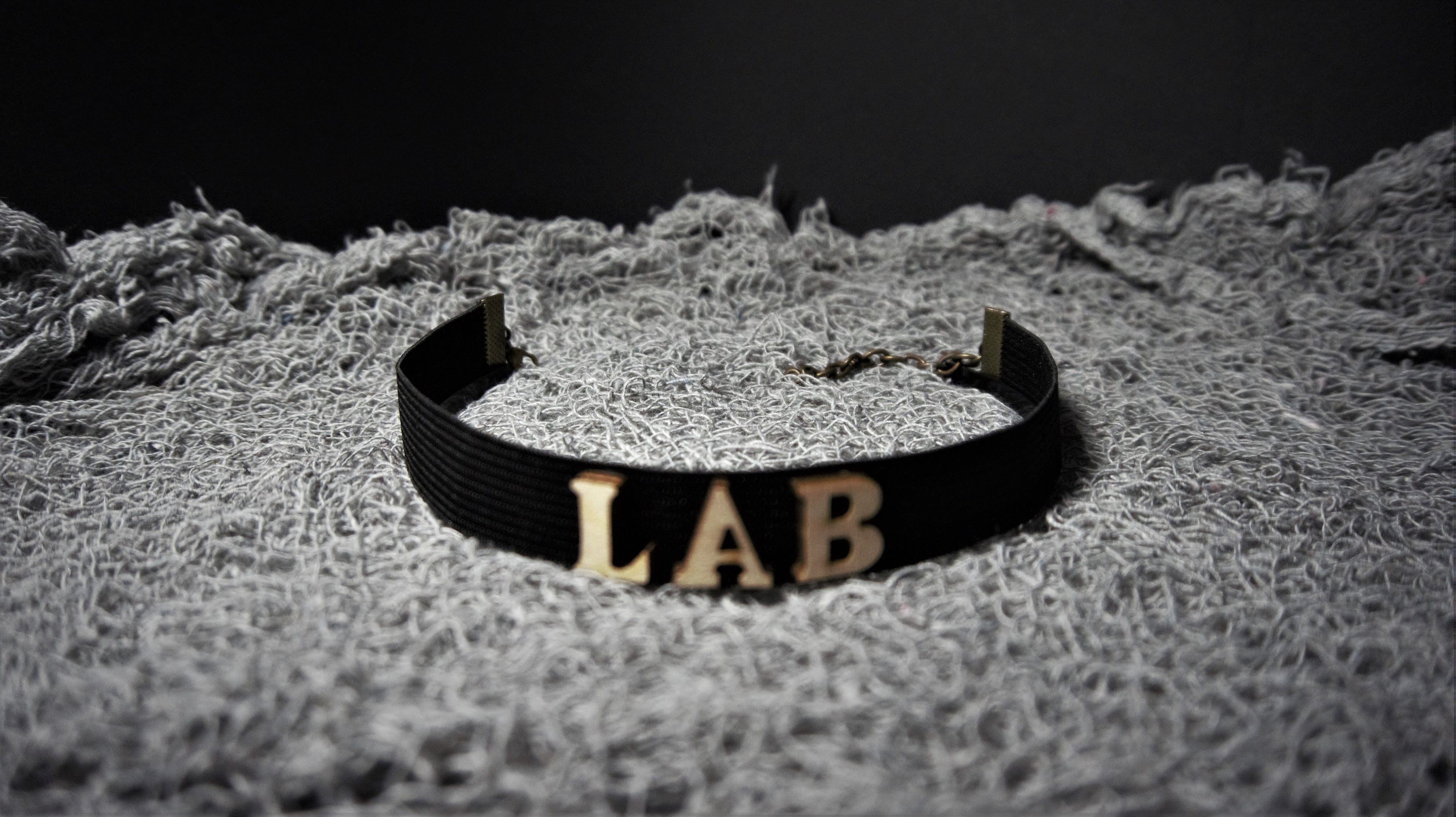 Wood Choker - Lab