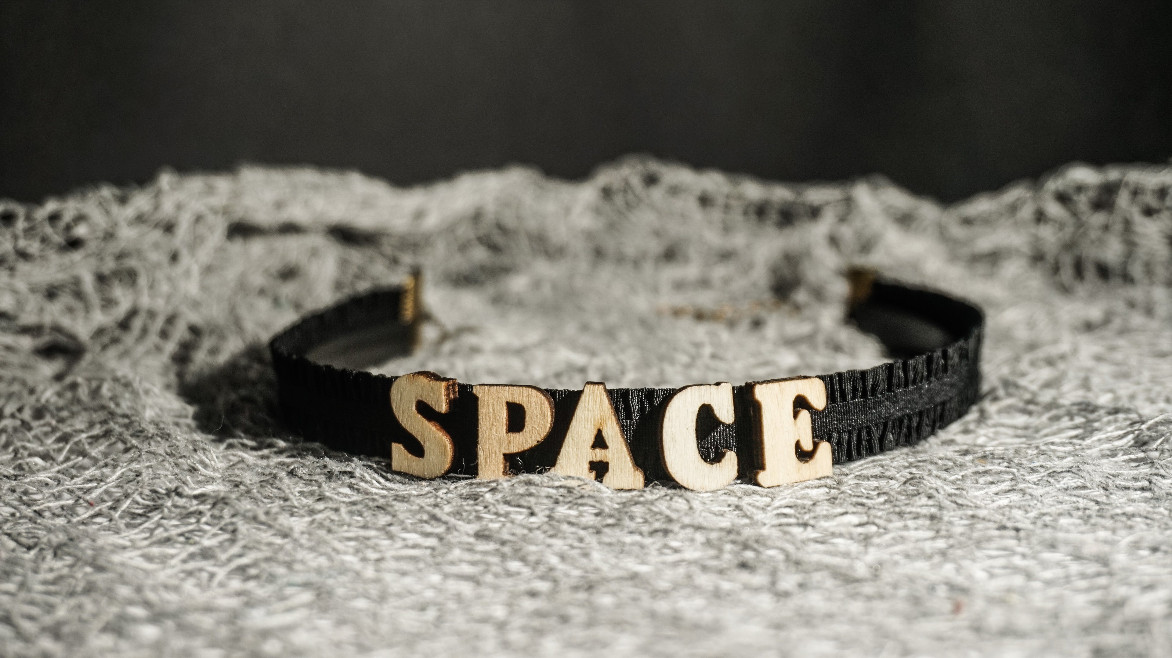 Wood Choker - Space