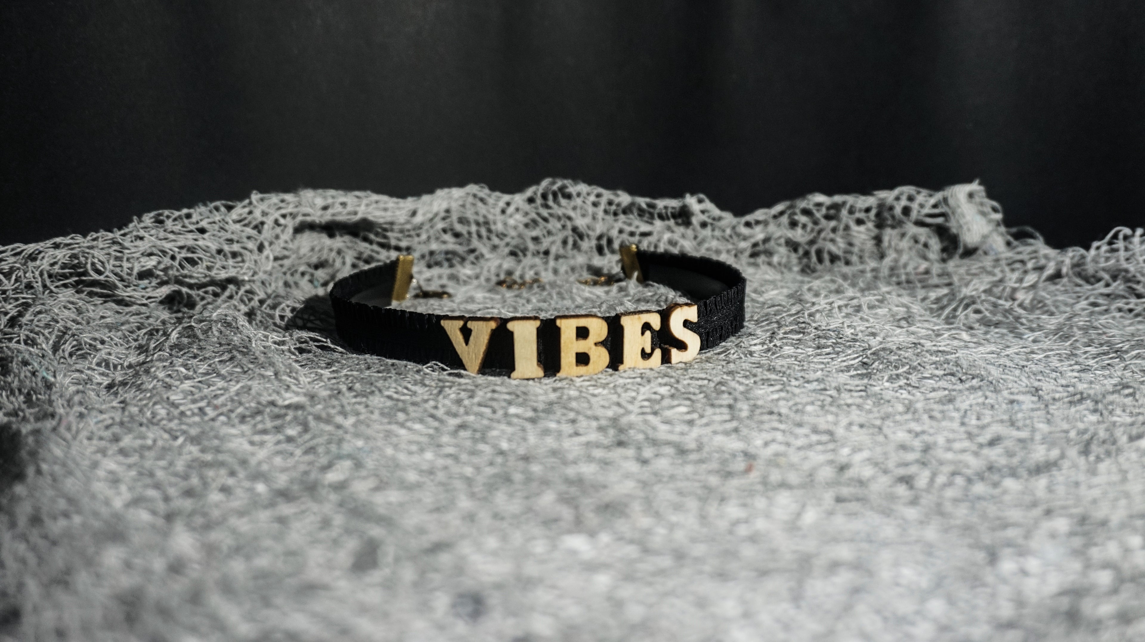 Wood Choker - Vibes